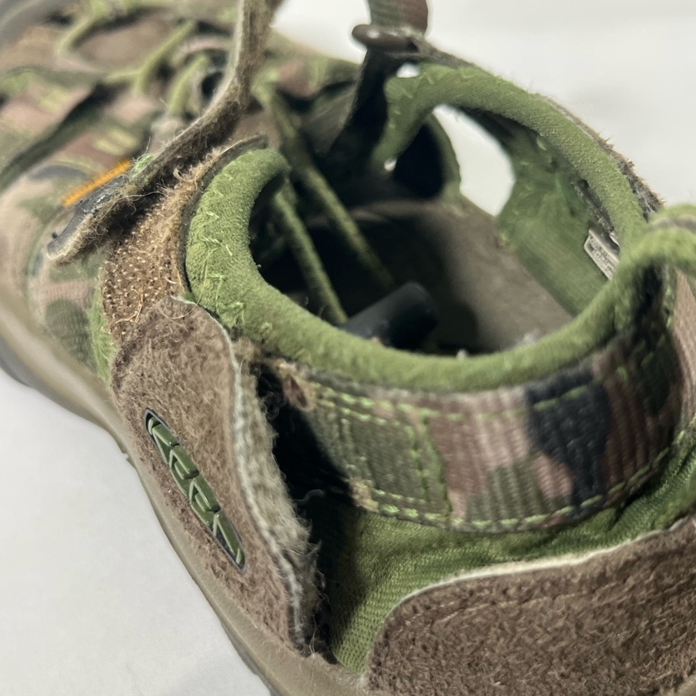 Keen Newport Camo Outdoor Unisex Sandals Comfy Closed Toe Boys Sz 4 Women Sz 7 - Picture 11 of 13